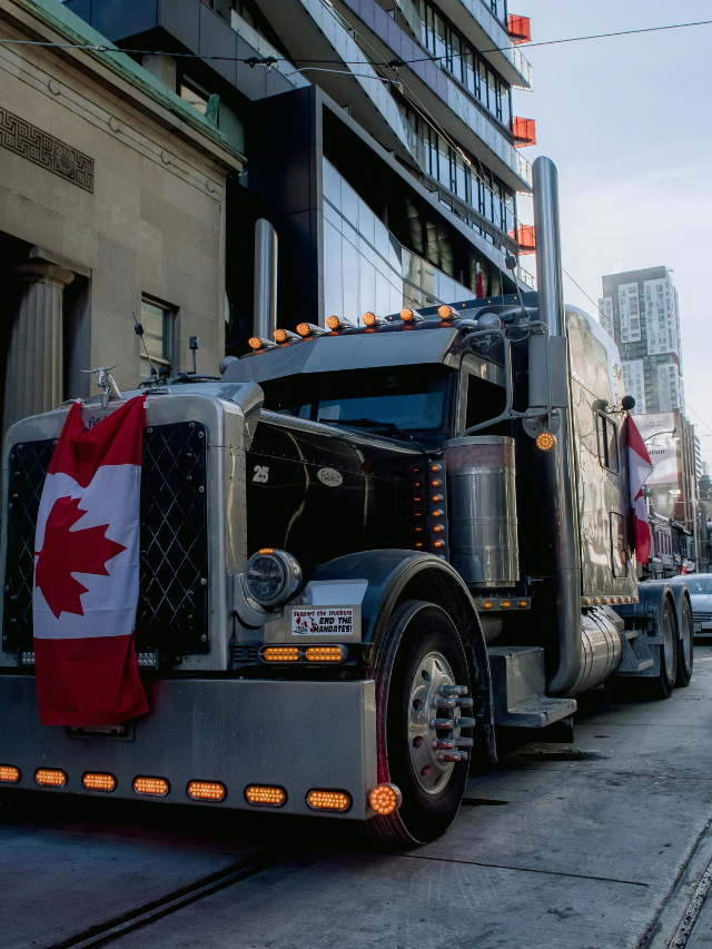 Essential Steps to Get a Truck Driving Job in Canada